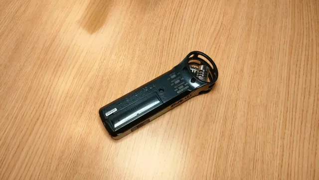 Grabadora Zoom H1 + micrófono