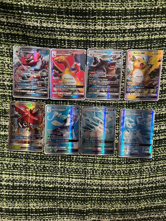 Cartas Pokémon GX (Charizard, Blastoise, Raichu)