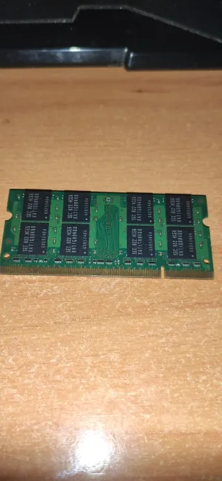 2GB DDR2 SODIMM Samsung KN2GB08003846119571601