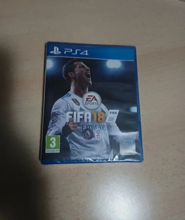 FIFA 18 PS4 (PlayStation 4) - Gioco Sportivo