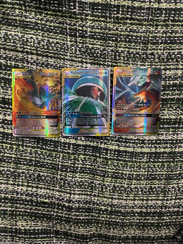 3 Cartas Pokémon GX TAG TEAM Charizard, Magikarp