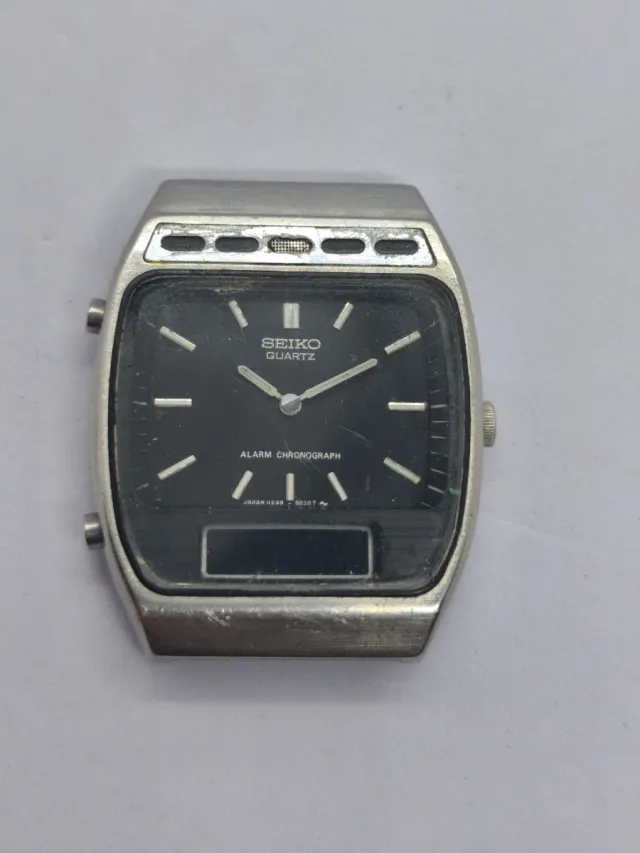 Reloj Seiko Alarm Chronograph Plata Negro