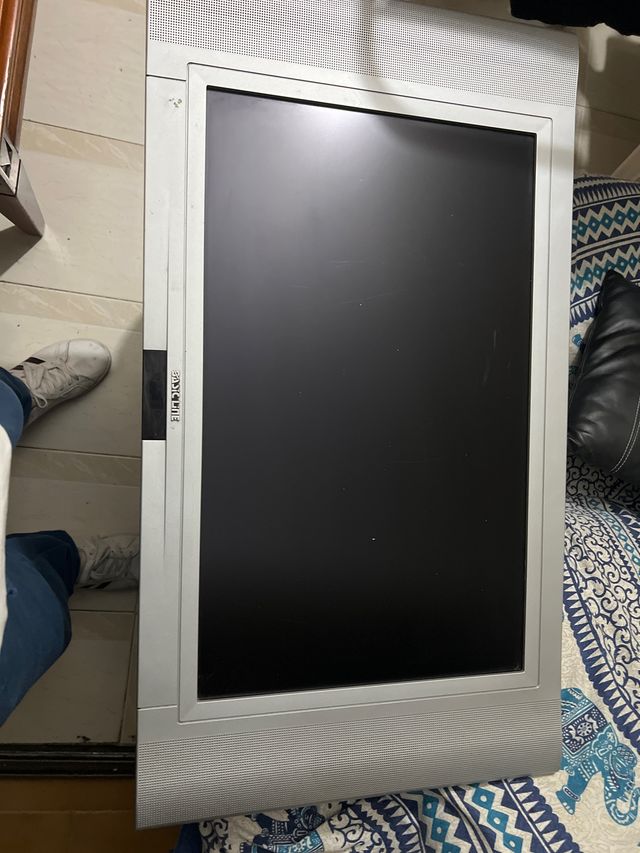 Televisión Easyline Plata/Blanco