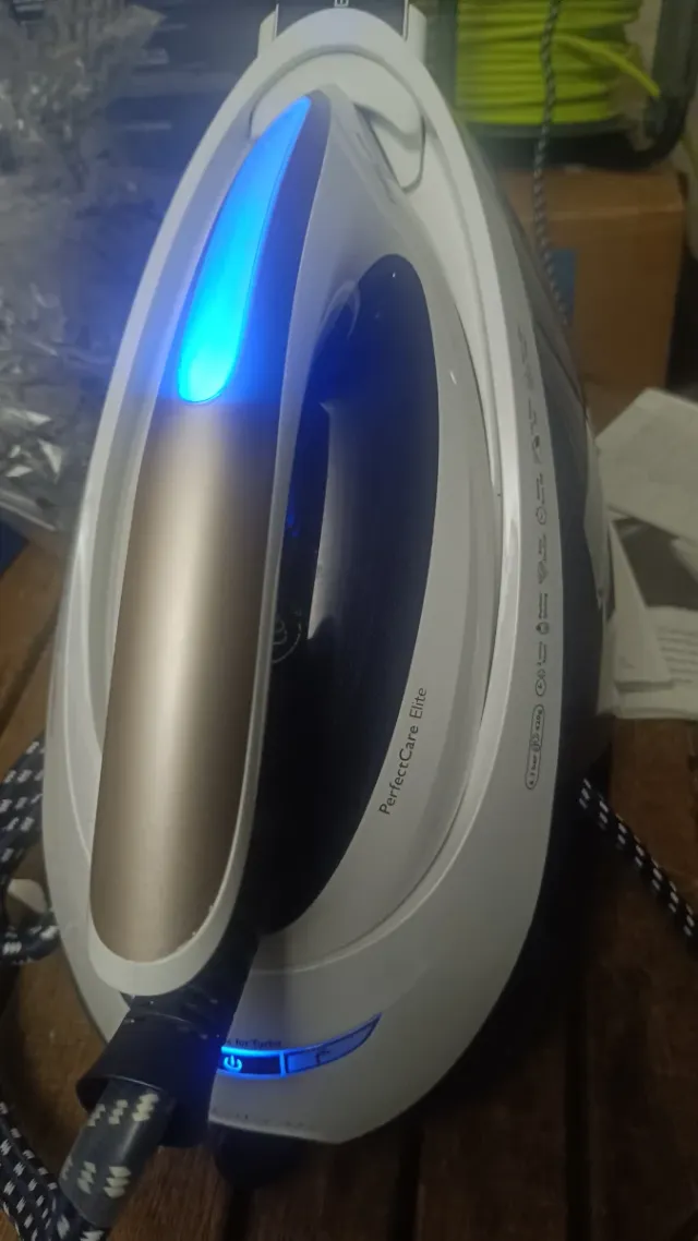 Centro de Planchado Philips PerfectCare Elite