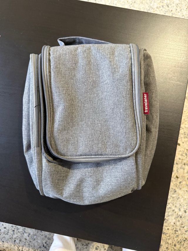 Neceser Travelan gris