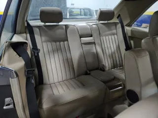 Mercedes-Benz w124 1988