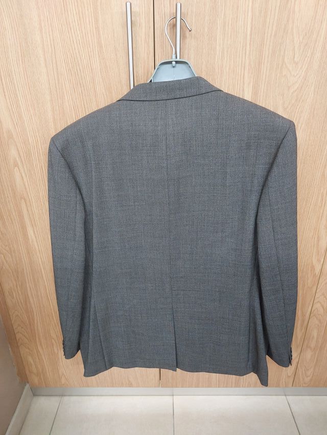 Abito elegante grigio da uomo di Trabaldo Togna, taglia 46, indossato una volta