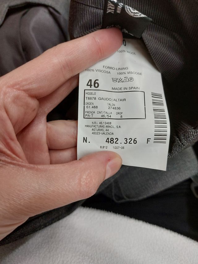 Abito elegante grigio da uomo di Trabaldo Togna, taglia 46, indossato una volta