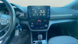 Hyundai Ioniq 1.6 GDI PHEV Klass DCT 104 kW (141 CV)