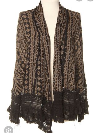 Kimono Zara flecos y abalorios Talla M