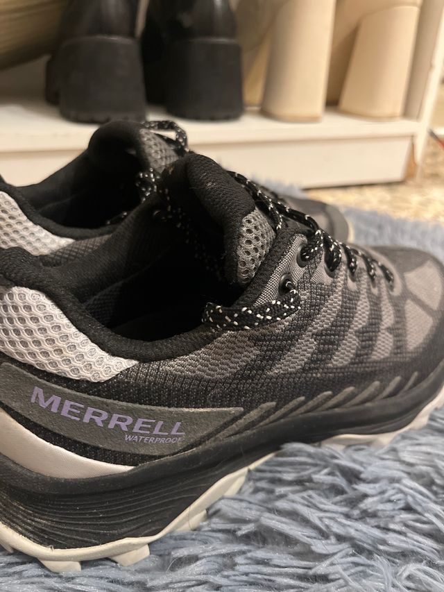 zapatillas senderismo Merrell Impermeables Montaña