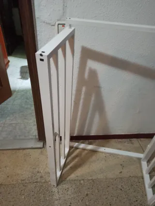 Rejas de aluminio blancas