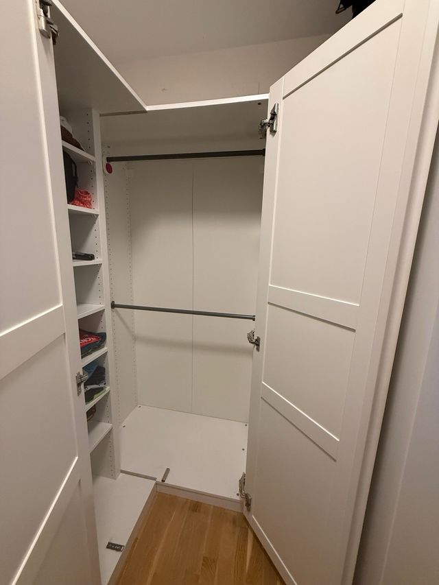 Armadio angolare bianco Ikea