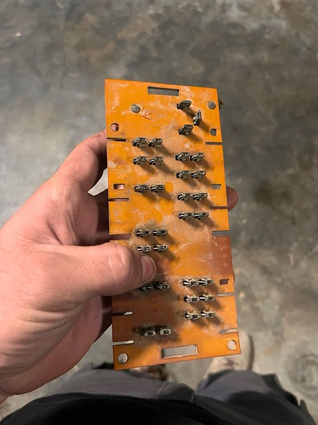 Caja fusibles original Suzuki Samurai