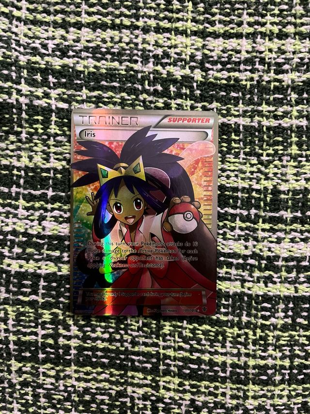 Carta Pokémon Iris Entrenador 101/101