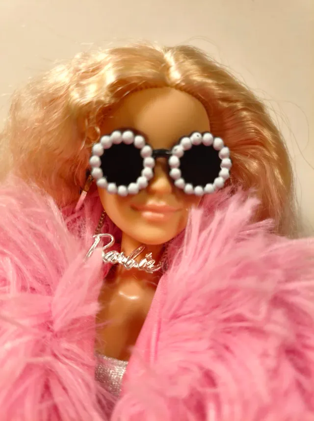 Barbie "Serie Extra" articulada