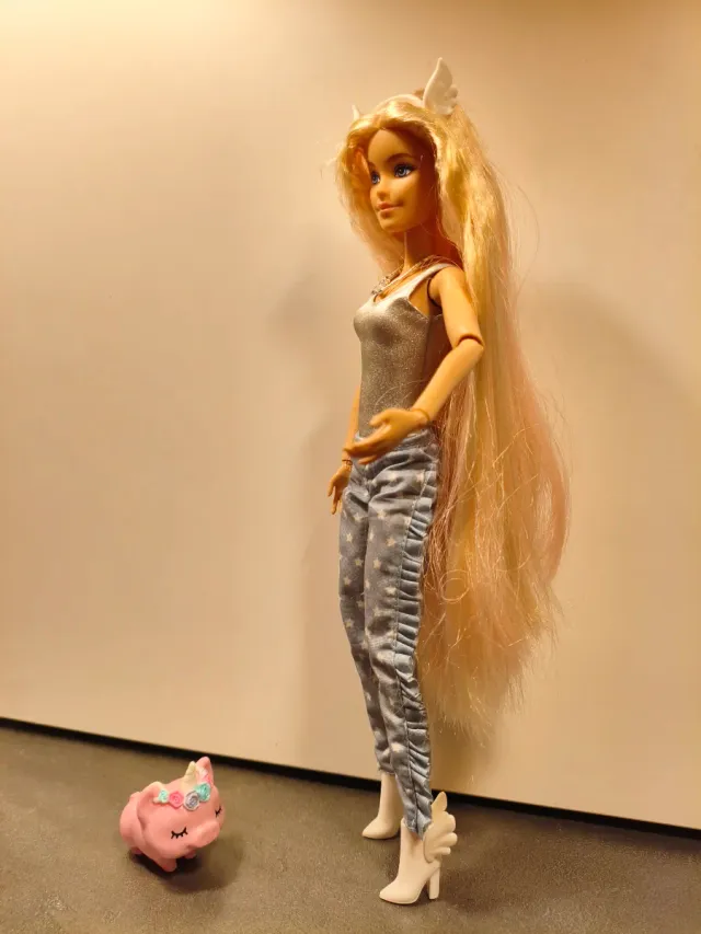 Barbie "Serie Extra" articulada