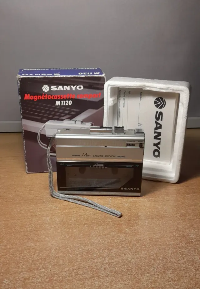 Walkman Sanyo M1120