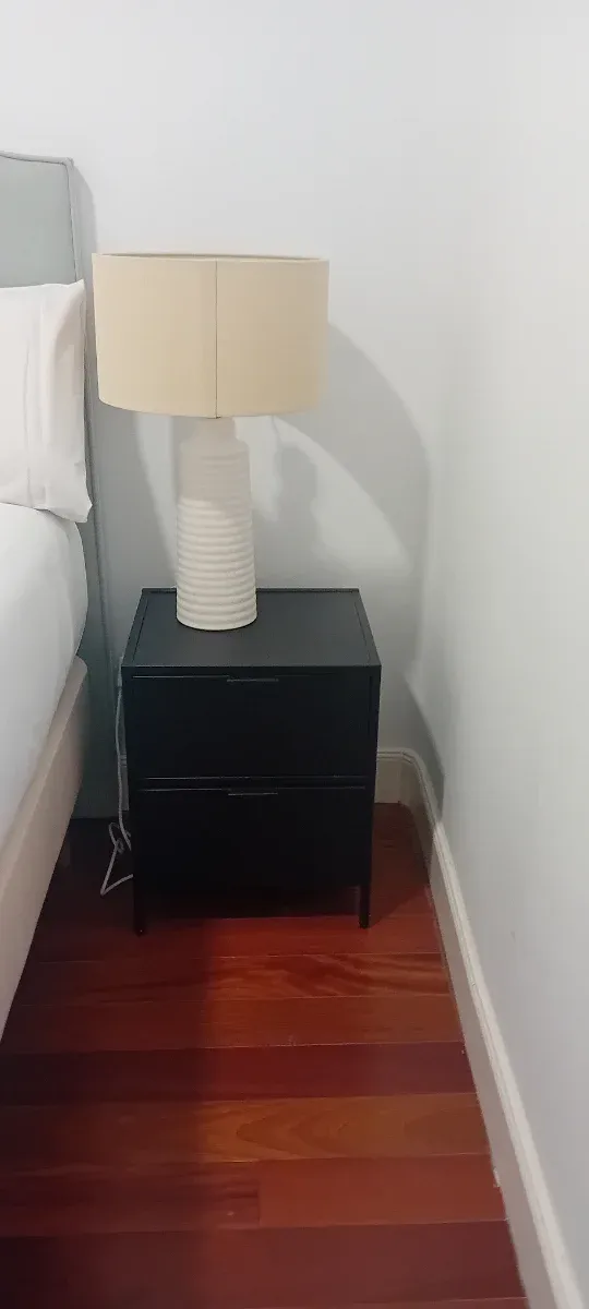 Pareja Mesitas Noche Negras Metal