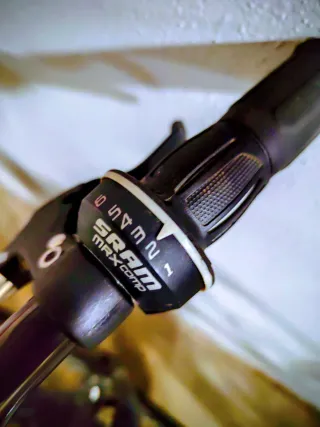 Bicicleta BTWIN Rockrider 300