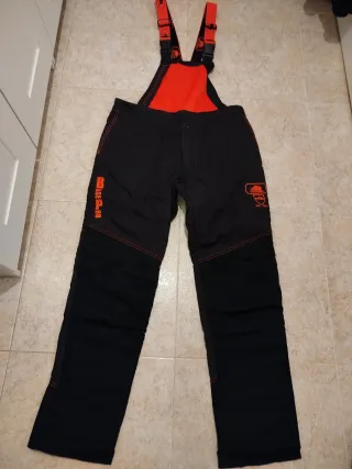 Peto anticorte SIP Protection Negro/Naranja