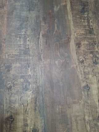 Tarima  imitación madera 65m²