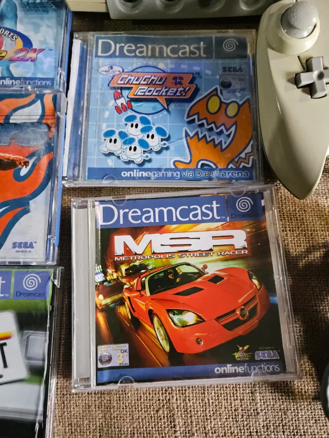Sega Dreamcast Console + 5 Jogos
