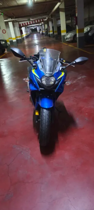 Suzuki GSX 250 RZA Azul