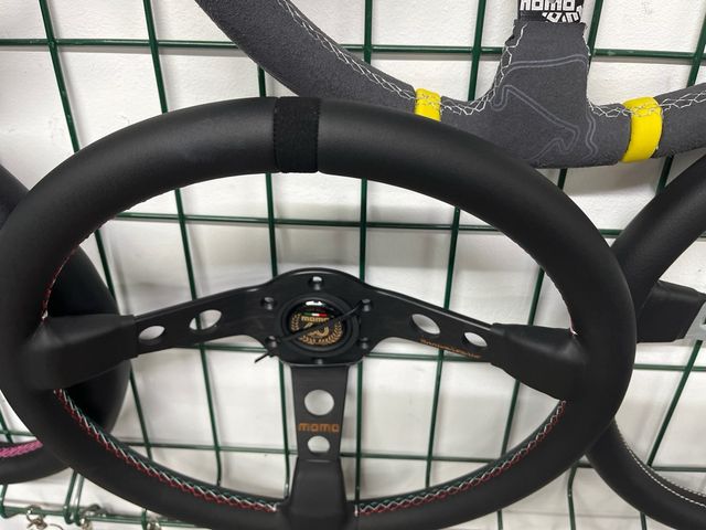 Volante Momo 60 Aniversario