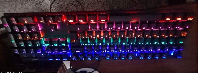 Teclado muy robusto especial juegos