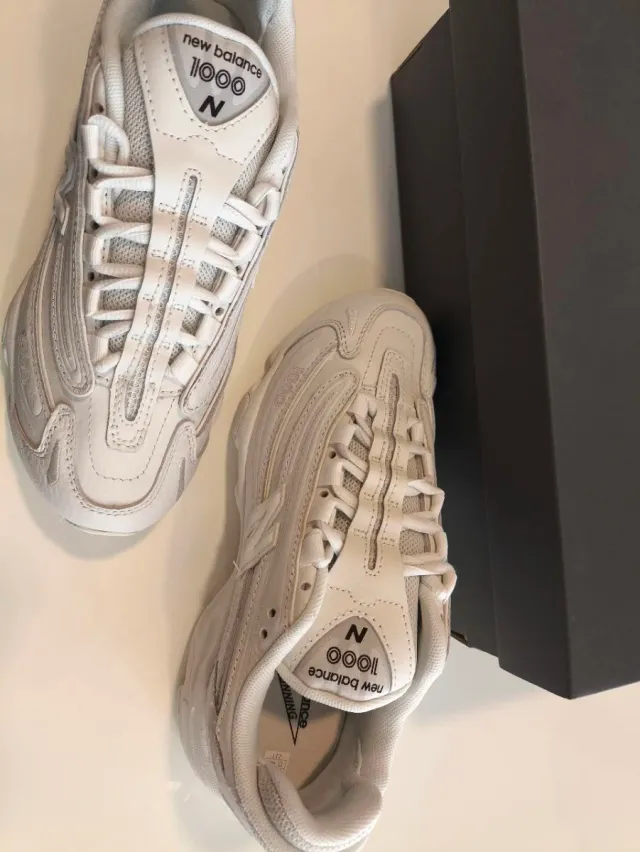 New Balance 1000 Talla 37 Gris/Blanco