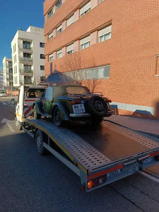 Transporte de vehículos, Grúa