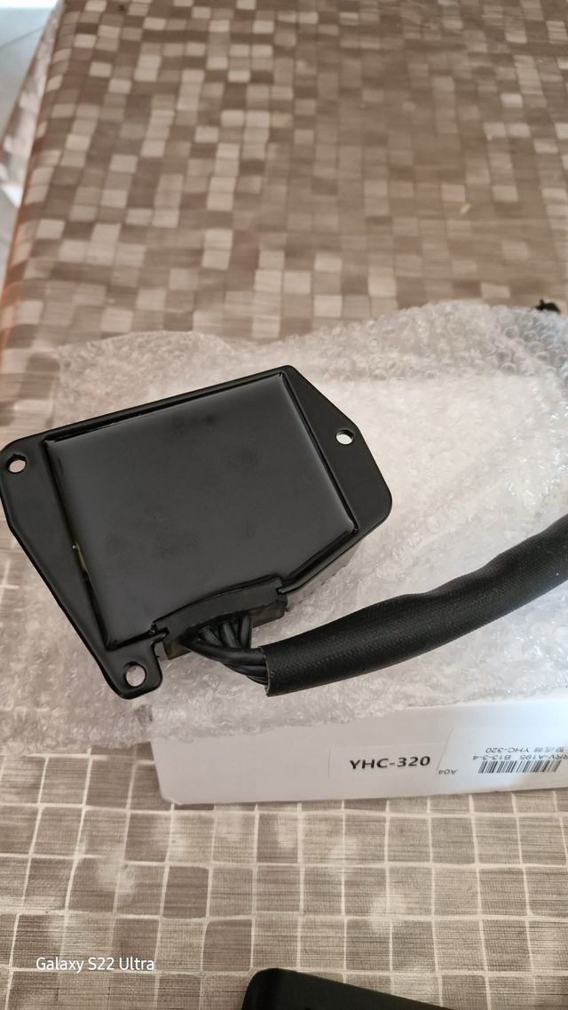 Regolatore Tensione Buell YHC-320