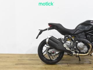 DUCATI MONSTER 821