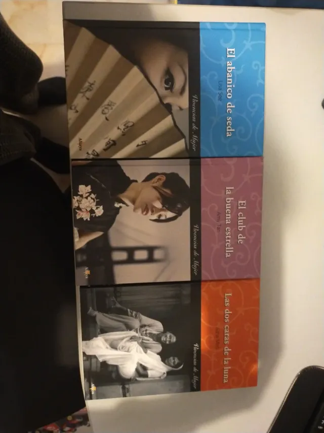 -El abanico de seda -El club de la buena estrella