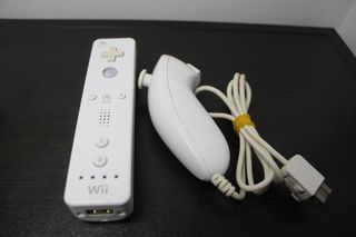 Consola Nintendo Wii + Accesorios