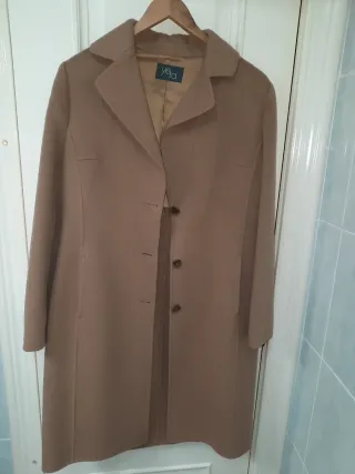 Abrigo Yera Camel Talla 42 lana y angora