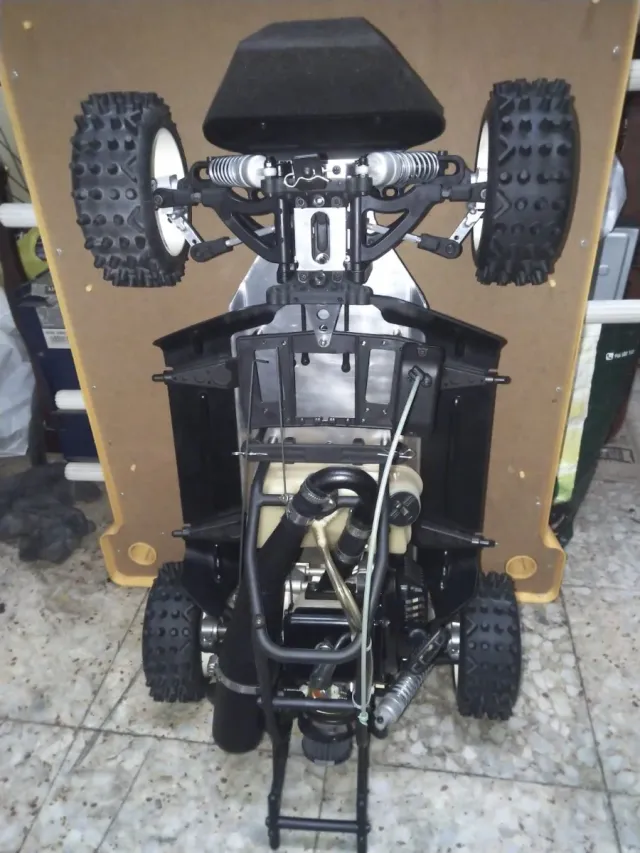 Coche RC gran escala FG