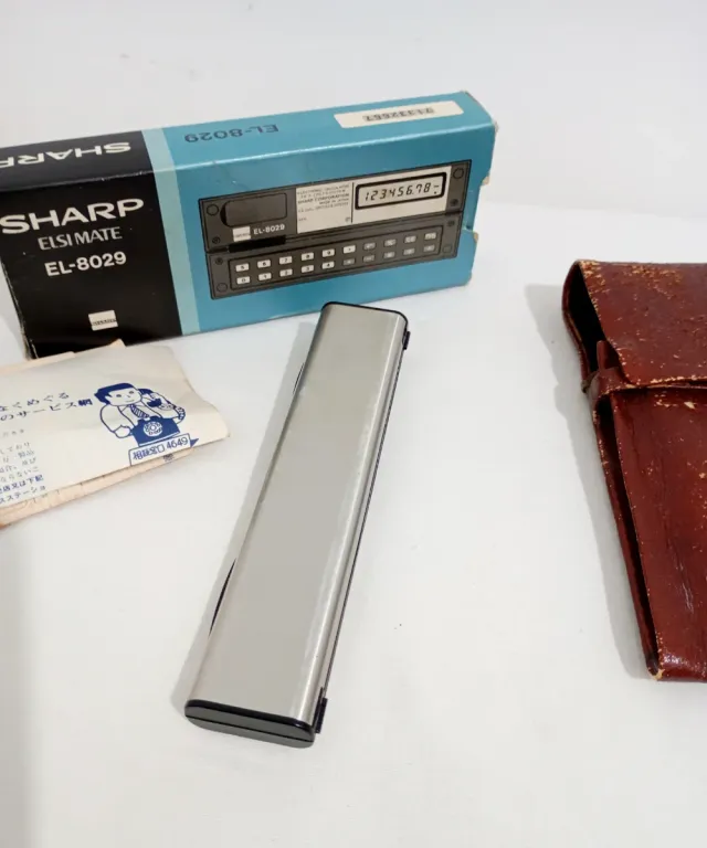 Calculadora Sharp Vintage EL-8029 Colección