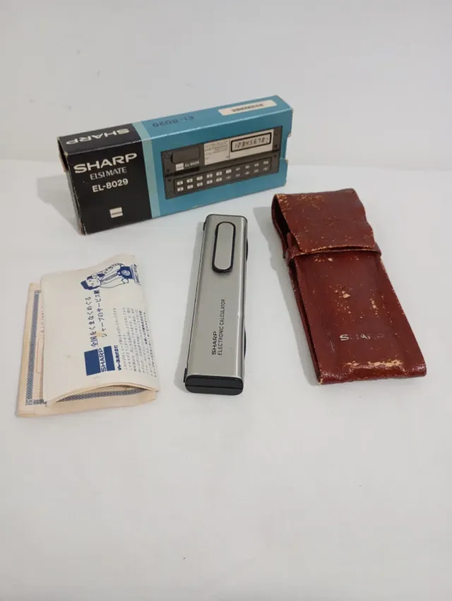 Calculadora Sharp Vintage EL-8029 Colección