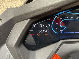 Kymco DTX 360 Scooter año 2022  10.000 km extras