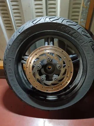 Rueda Trasera Kymco Agility City 120/80-14