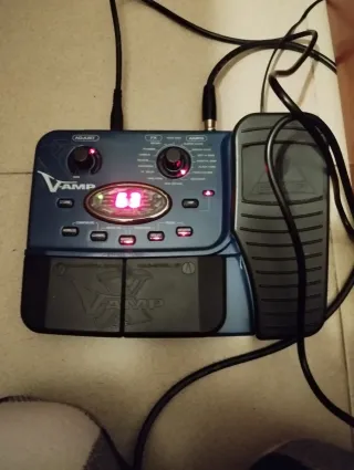 Behringer V-AMP Procesador de Guitarra