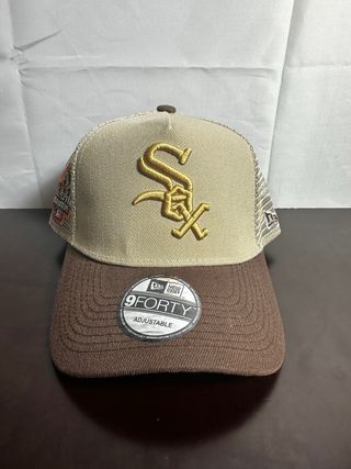 Gorra New Era 9FORTY Beige y Marrón