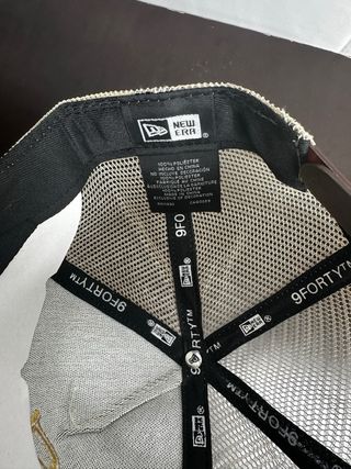 Gorra New Era 9FORTY Beige y Marrón