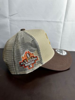 Gorra New Era 9FORTY Beige y Marrón
