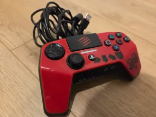 Mando Madcatz Fightpad Pro