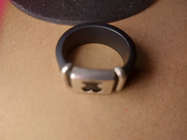 Anillo Oso Caucho Negro y Plateados