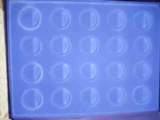 Libro Las Medallas de los Papas y Santos
