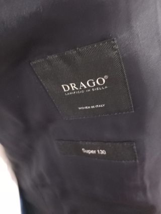 Traje Hugo Boss Azul y Morado